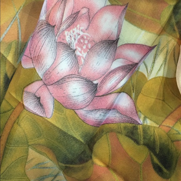 Scarf - Picture 2 of 5